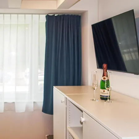 2 Bedroom Lovely In Binz Ot Prora *